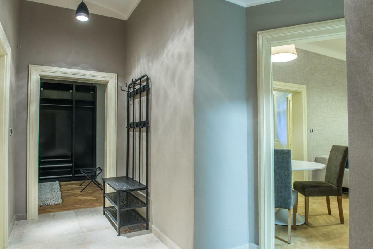 Exclusive 3 Bedroom Top-Notch Flat, Great Location Prag Exterior foto
