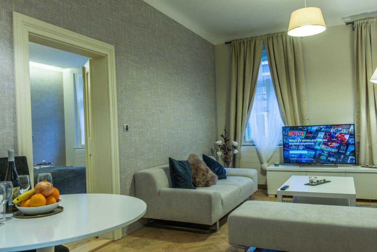 Exclusive 3 Bedroom Top-Notch Flat, Great Location Prag Exterior foto