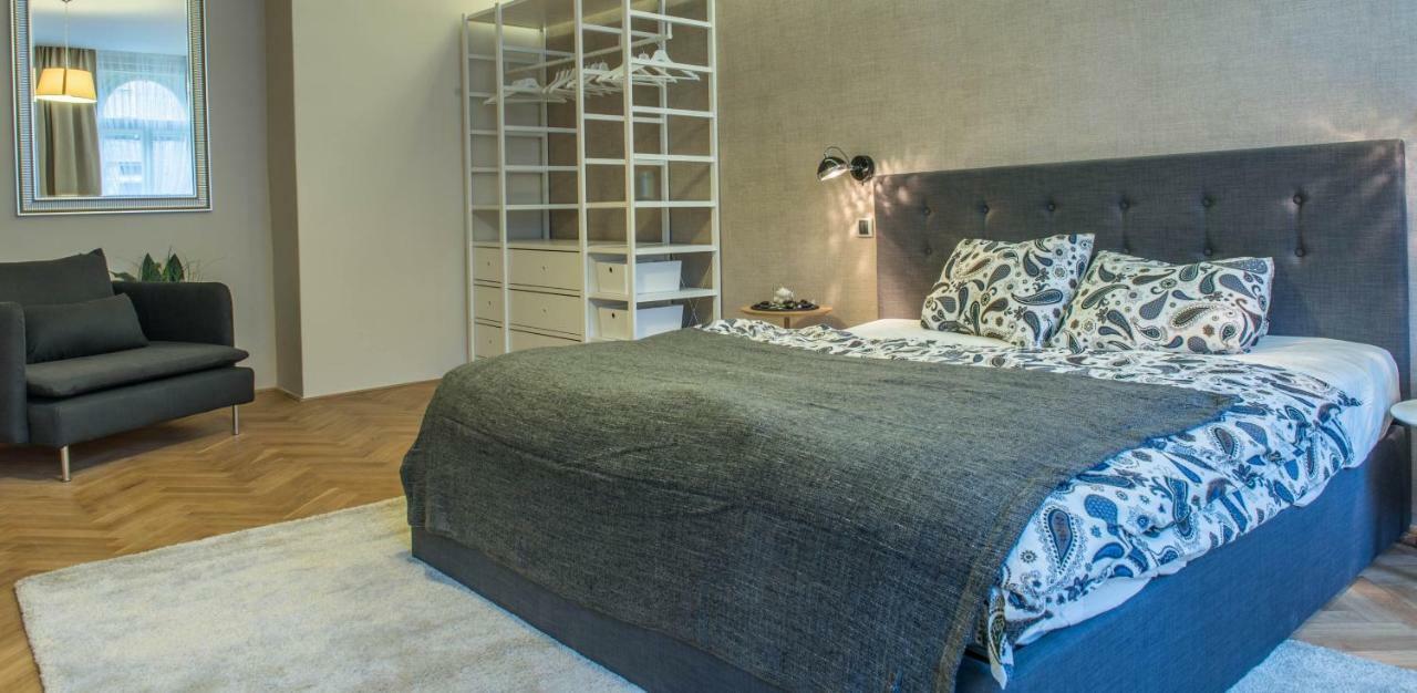 Exclusive 3 Bedroom Top-Notch Flat, Great Location Prag Exterior foto